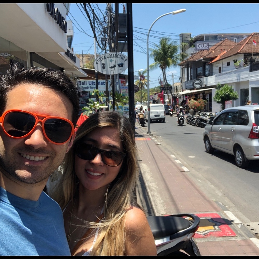 Meet your Posher, Cynthia